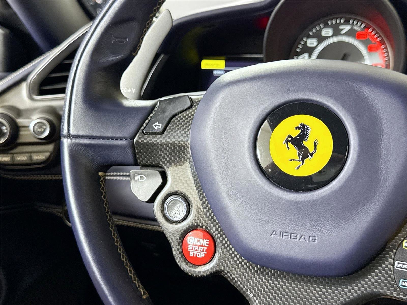 Used 2016 Ferrari 488 GTB RWD image 18