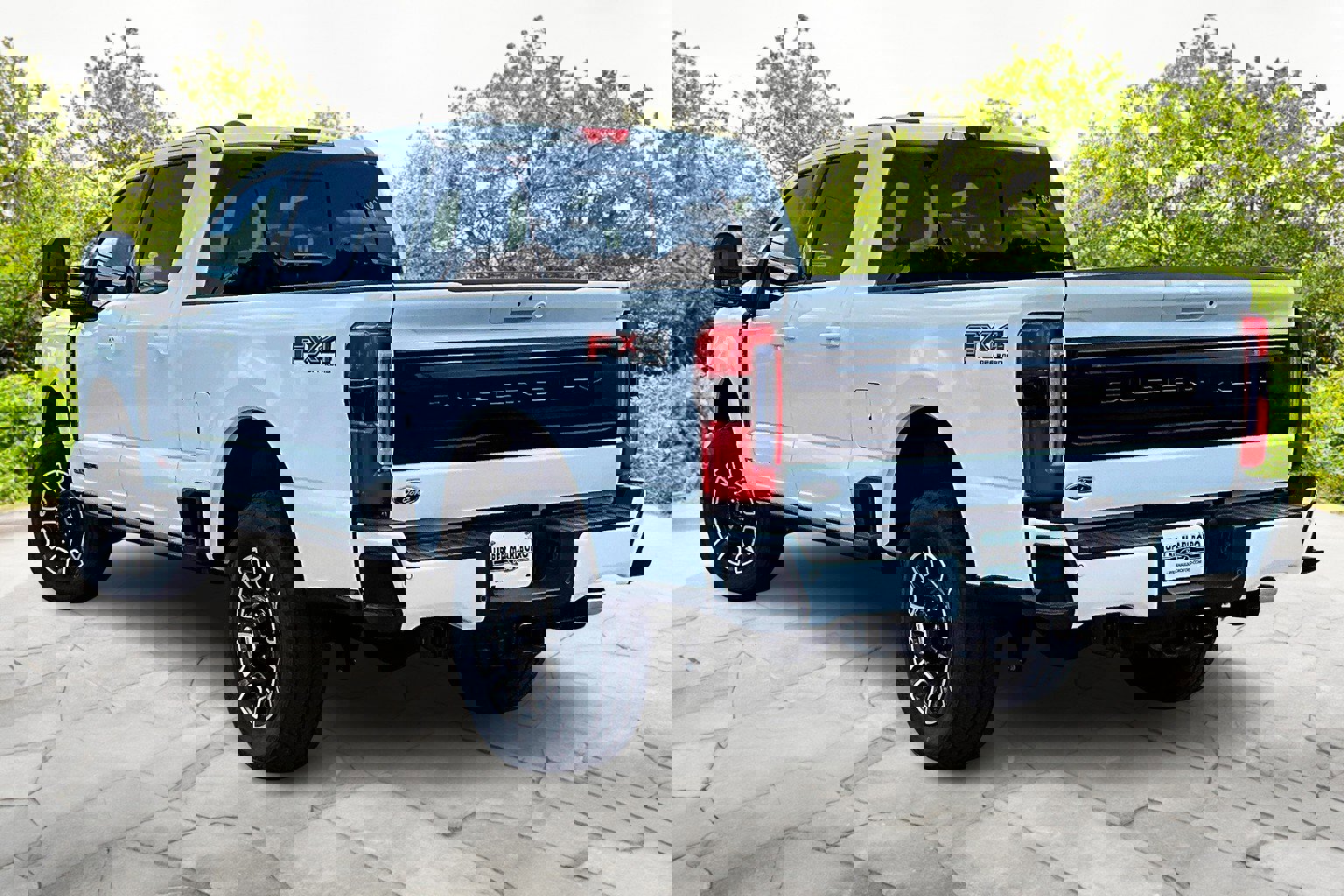 New 2026 Ford F250 Platinum image 3