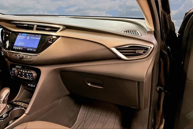 Used 2023 Buick Encore GX Select w/ Sport Touring Package image 26