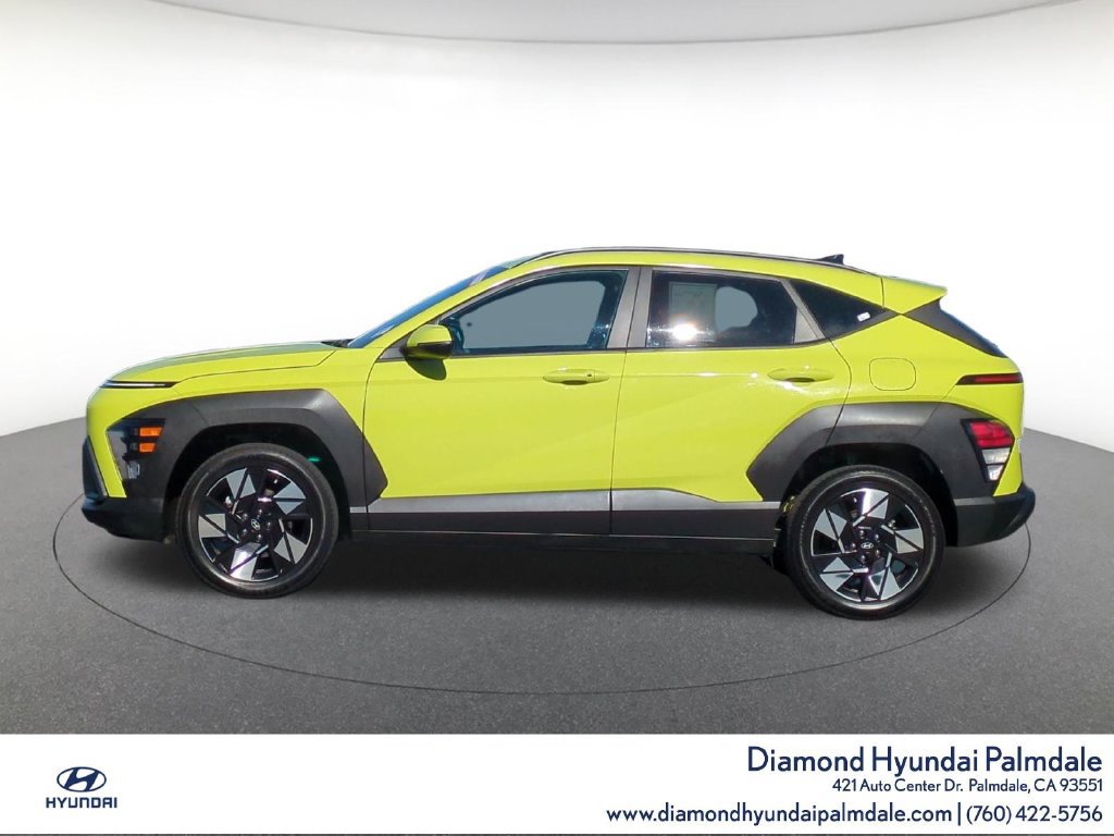 Certified 2024 Hyundai Kona SEL AWD/4WD image 4