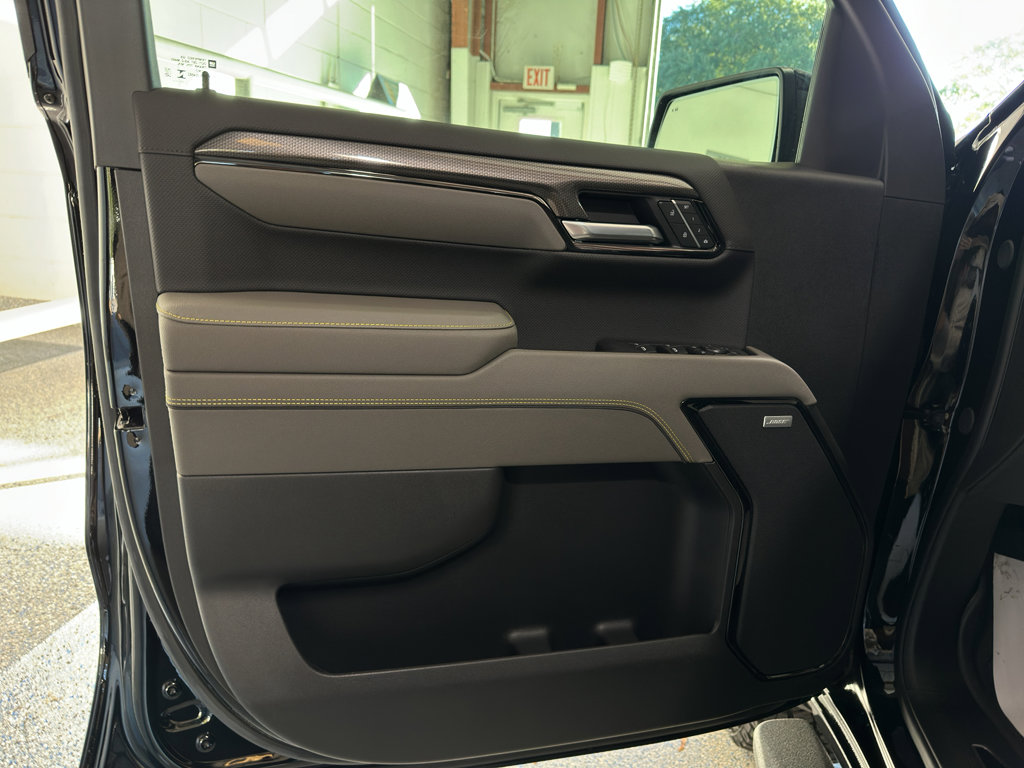 New 2026 Chevrolet Silverado 1500 ZR2 w/ Dark Appearance Package image 31