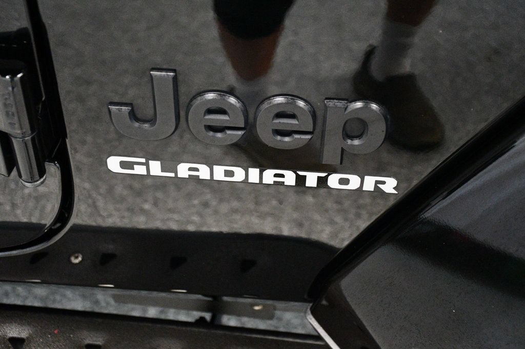 Used 2022 Jeep Gladiator Overland AWD/4WD image 27