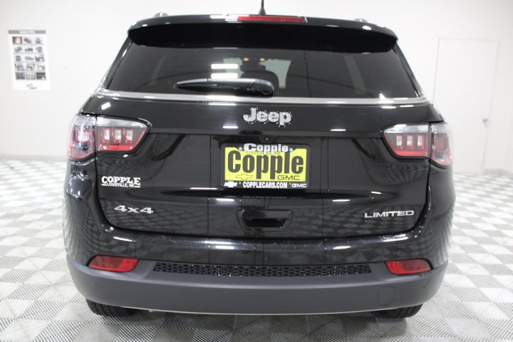 Used 2024 Jeep Compass Limited AWD/4WD image 10