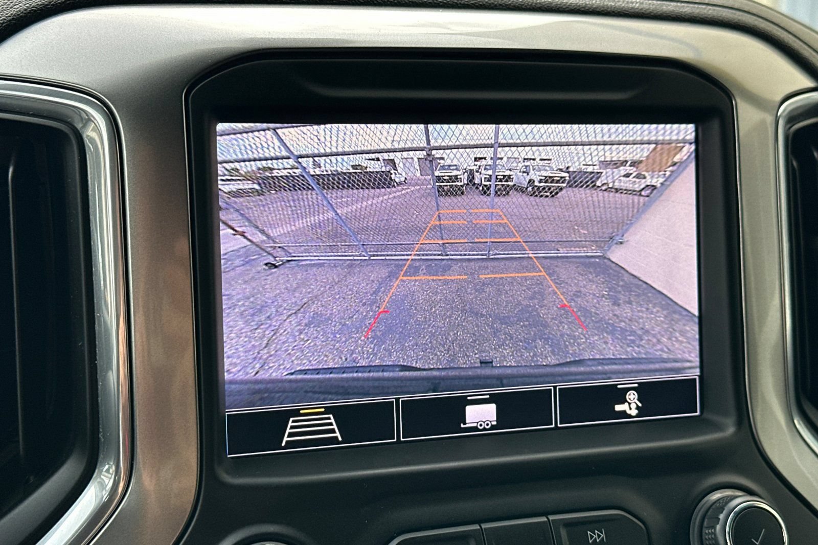 Certified 2020 Chevrolet Silverado 1500 RST w/ All-Star Edition RWD image 26