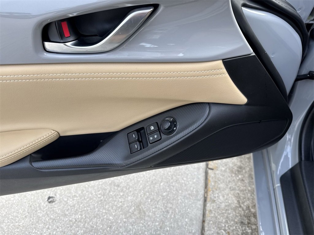 Used 2024 MAZDA MX-5 Miata Grand Touring w/ Weather Package image 40