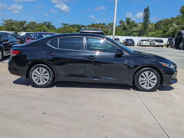 Used 2022 Nissan Sentra S w/ Trunk Package FWD image 4