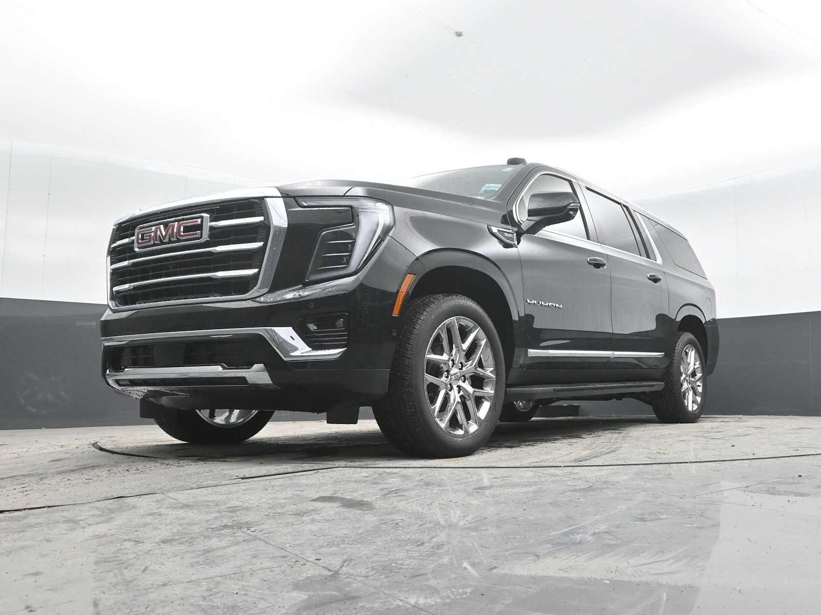 New 2026 GMC Yukon XL Elevation image 39