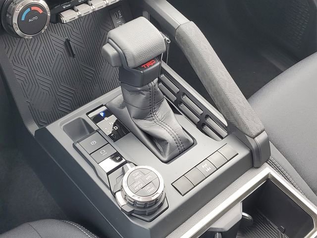 Used 2025 Toyota Tacoma TRD Off-Road image 24