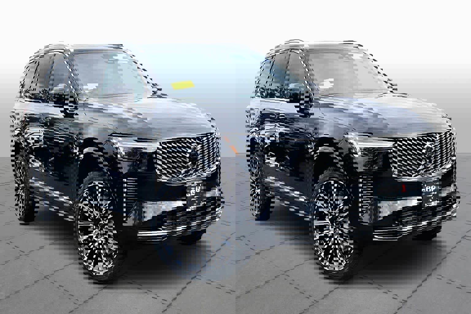 New 2026 Volvo XC90 B6 Plus w/ Protection Package Premier AWD/4WD image 17