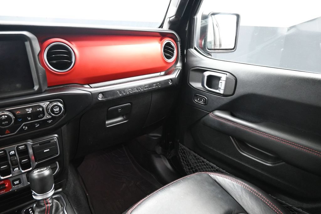 Used 2019 Jeep Wrangler Unlimited Rubicon AWD/4WD image 6