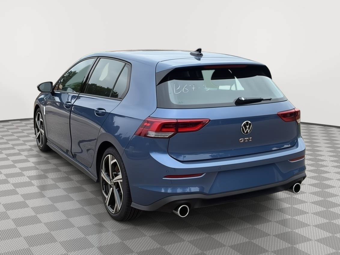 New 2026 Volkswagen Golf SE FWD image 8