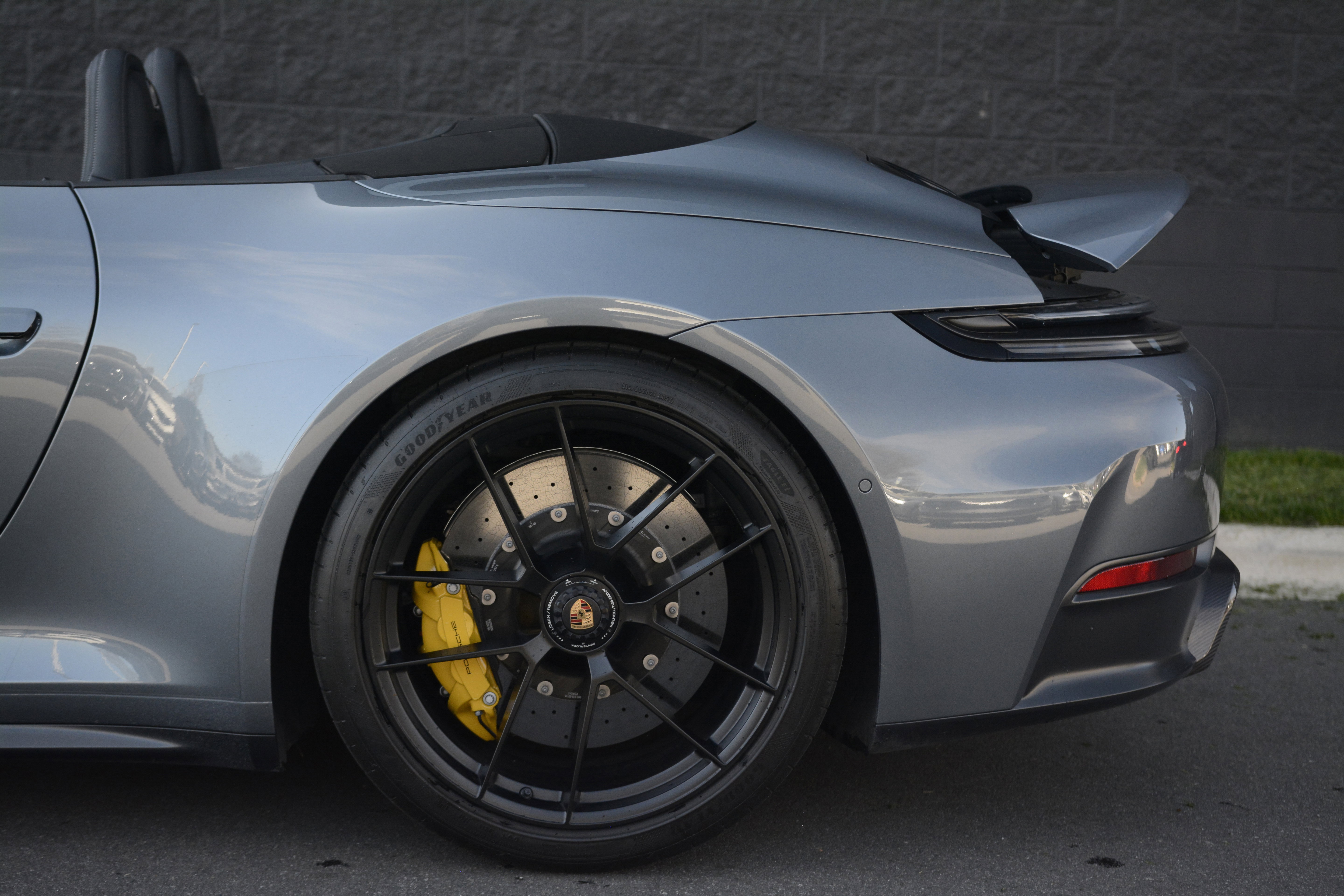 Certified 2025 Porsche 911 Carrera GTS image 34