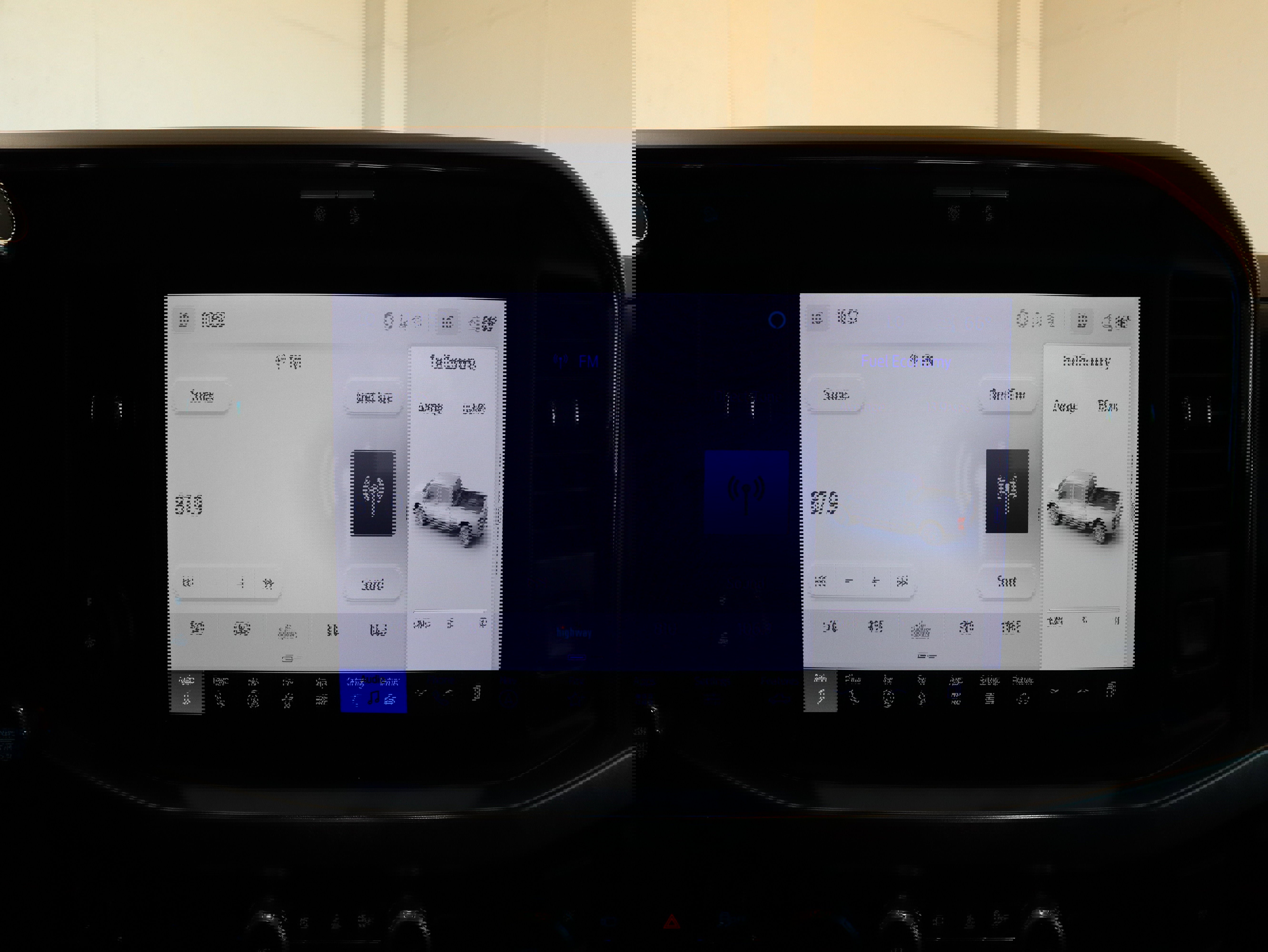 Used 2025 Ford F250 King Ranch w/ Tremor Off-Road Package image 29