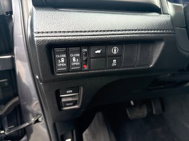 Used 2023 Honda Odyssey EX-L image 13