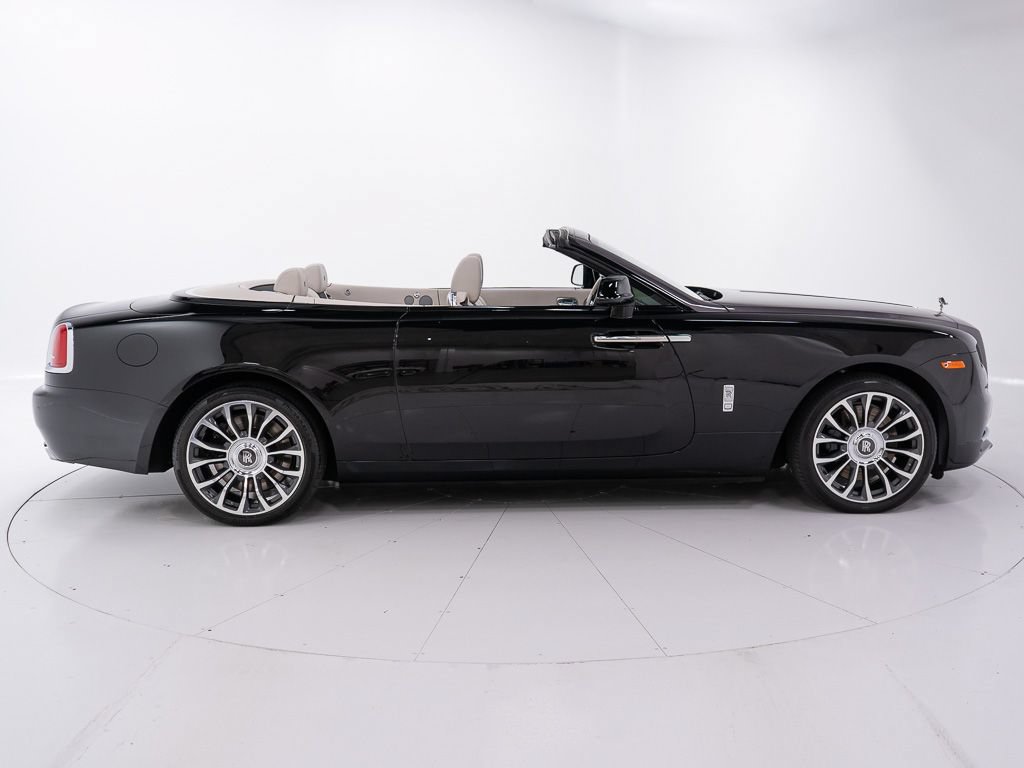 Certified 2018 Rolls-Royce Dawn RWD image 6