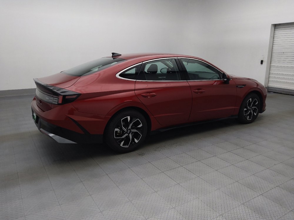 Used 2025 Hyundai Sonata SEL FWD image 10