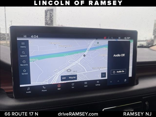 Used 2023 Lincoln Nautilus Reserve image 17