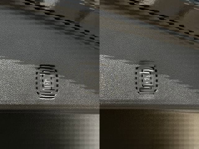 Certified 2024 Acura ZDX A-Spec image 31