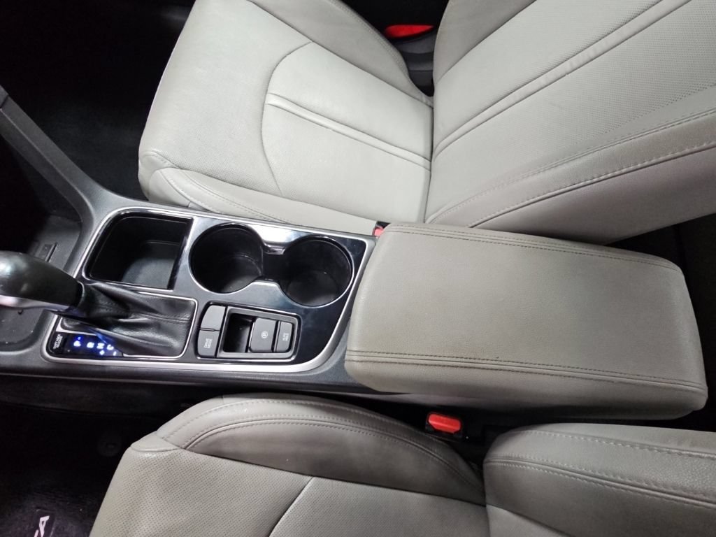 Used 2018 Hyundai Sonata Limited FWD image 25