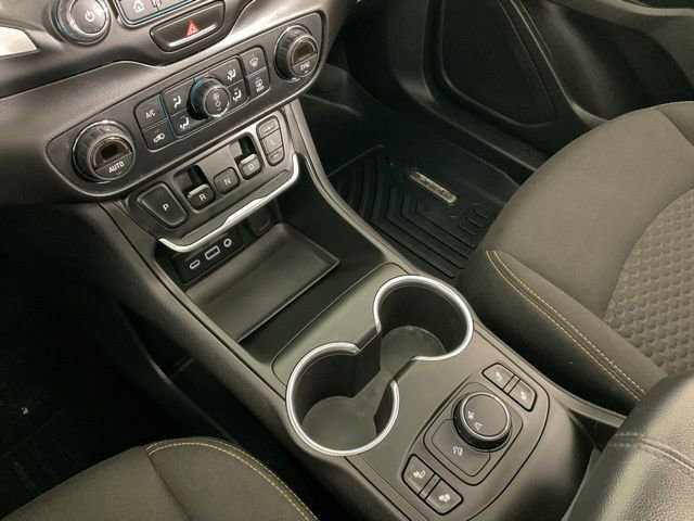 Used 2019 GMC Terrain SLE w/ Driver Convenience Package image 15