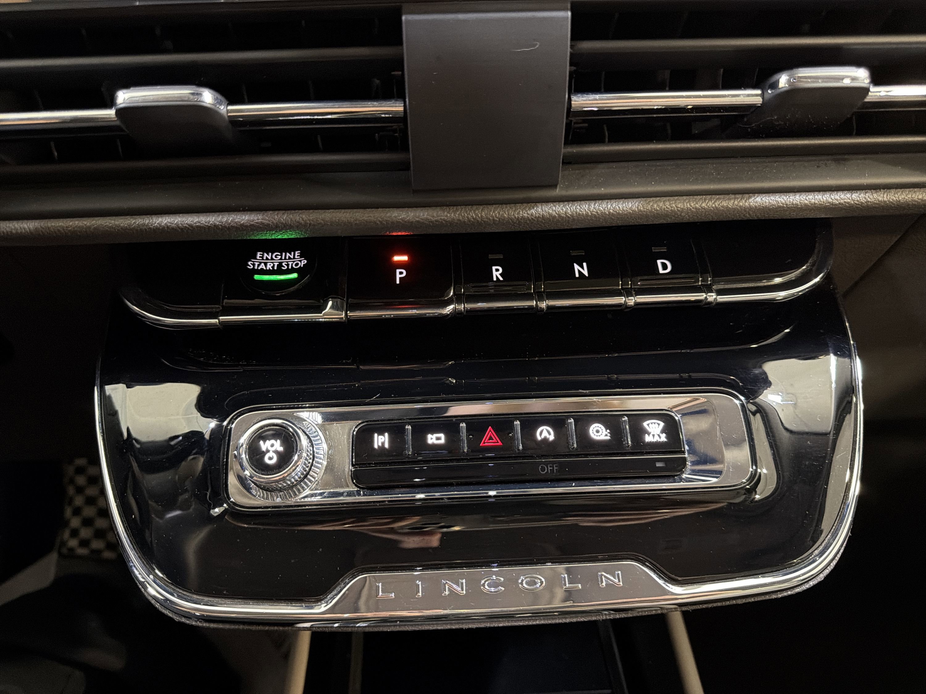Used 2023 Lincoln Corsair FWD image 21