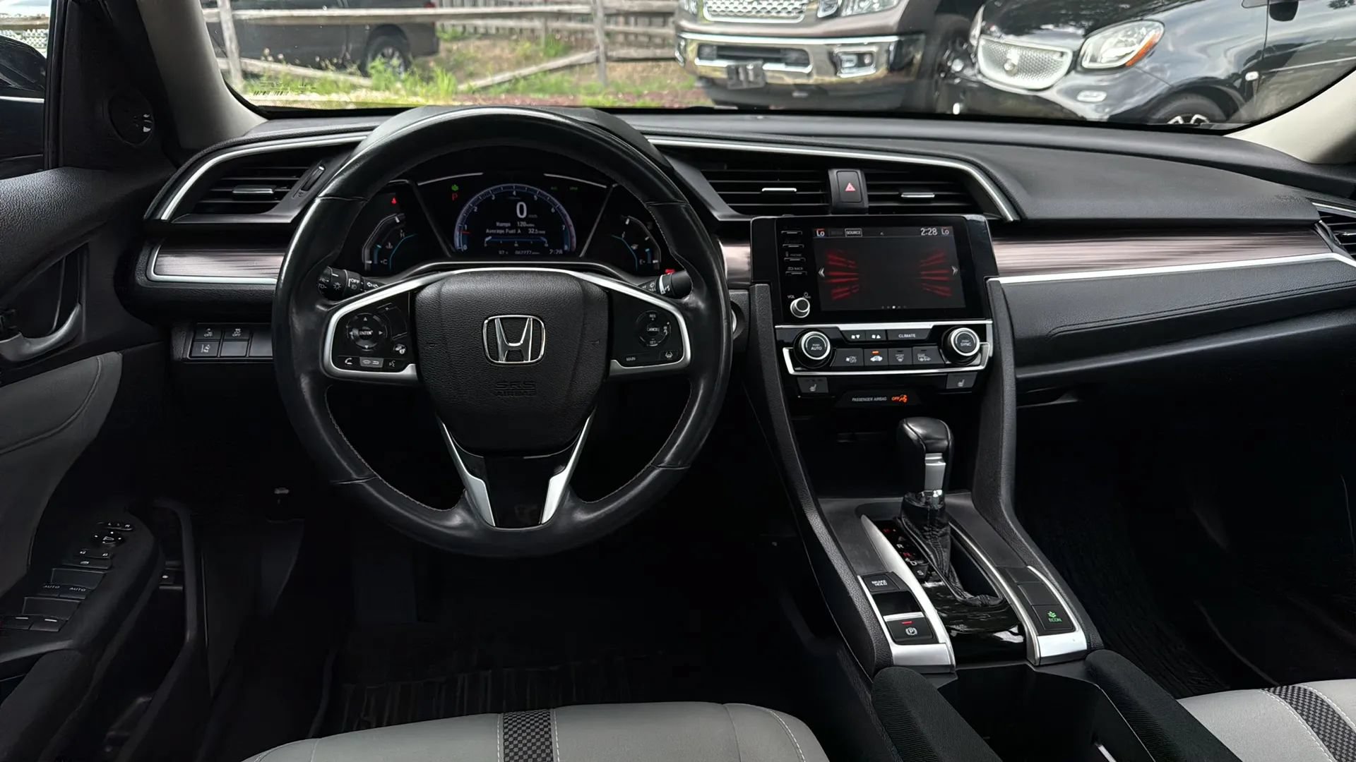 Used 2020 Honda Civic EX image 30
