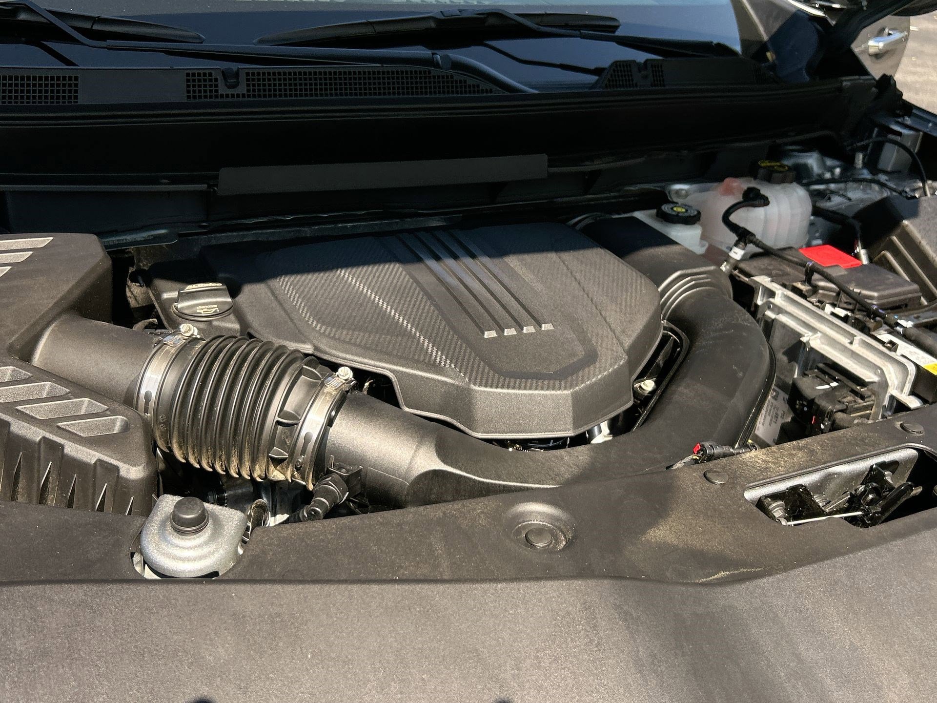 Used 2025 Buick Enclave Avenir image 35