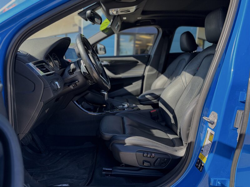Used 2018 BMW X2 xDrive28i image 4