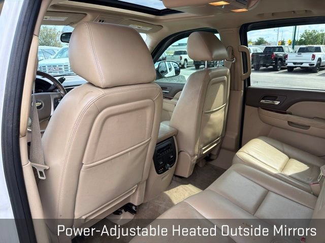 Used 2013 Chevrolet Avalanche LTZ RWD image 23