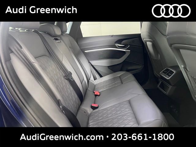 Used 2023 Audi e-tron S Prestige w/ Prestige Package AWD/4WD image 16