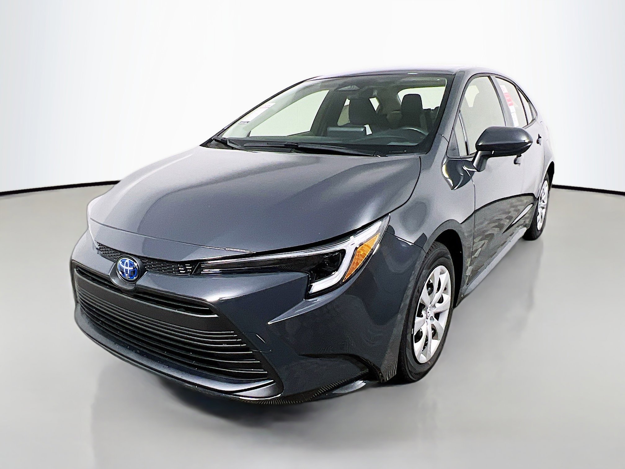 Used 2025 Toyota Corolla LE image 10