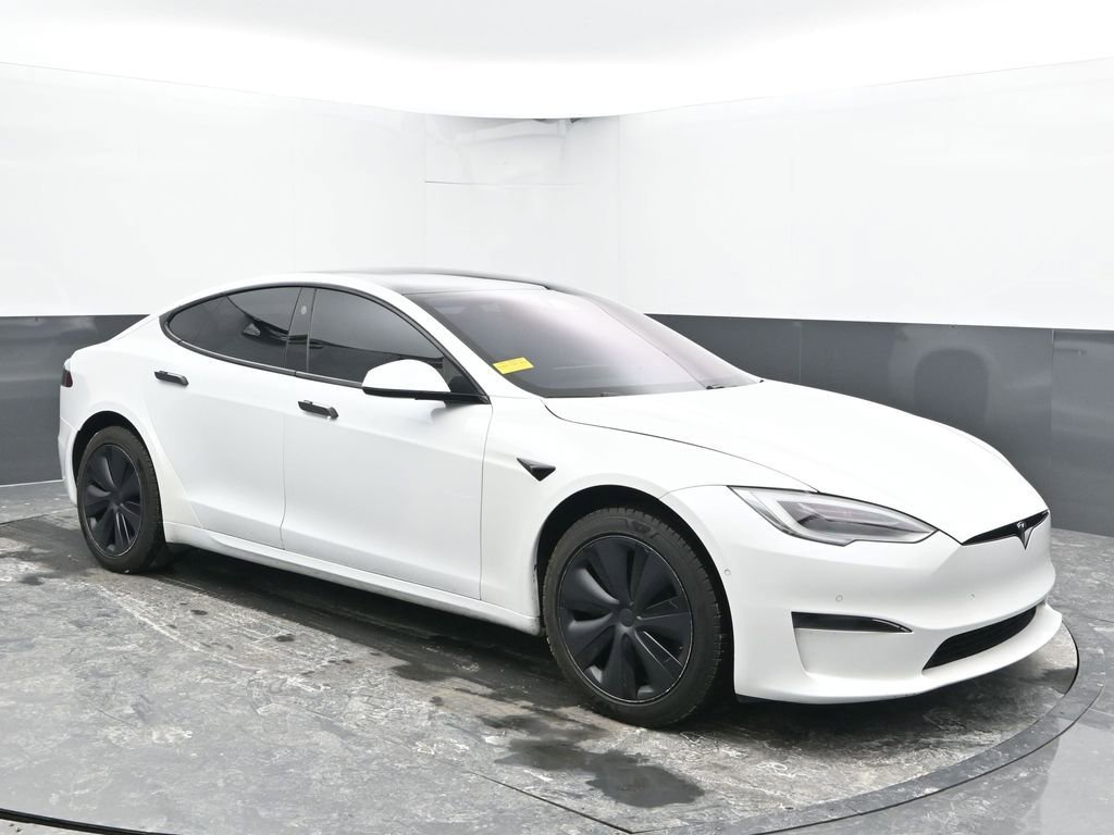 Used 2021 Tesla Model S Plaid image 2