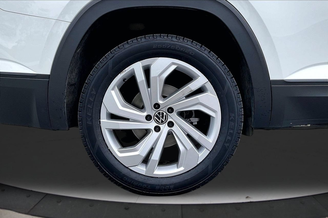 Used 2023 Volkswagen Atlas SE FWD image 37