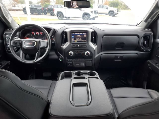 Used 2024 GMC Sierra 3500 Pro w/ Convenience Package image 11