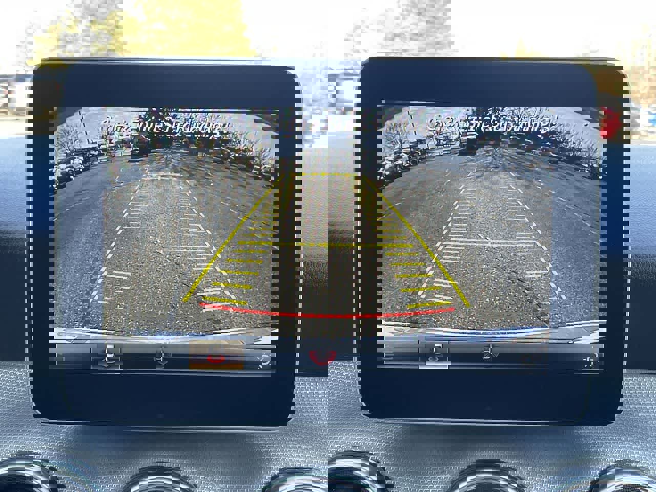 Used 2020 Mercedes-Benz GLA 250 4MATIC image 25