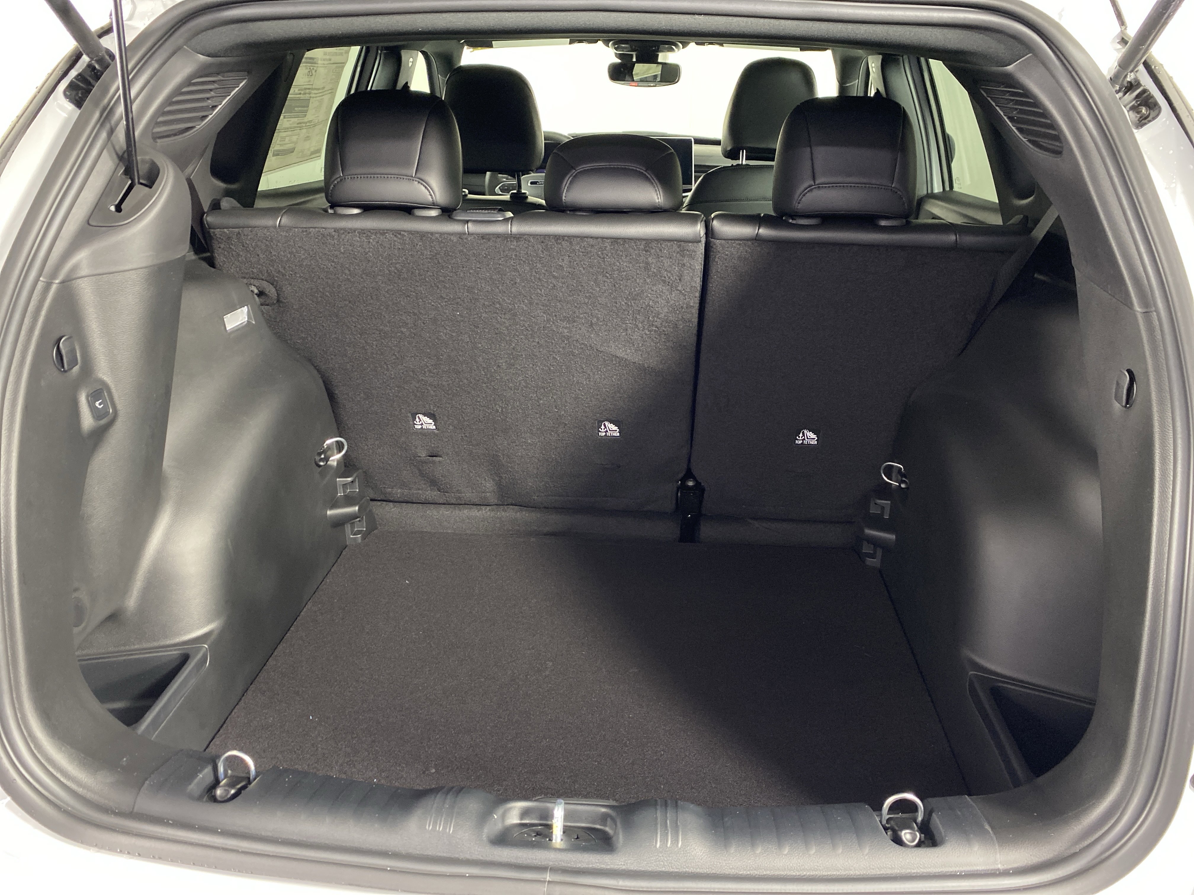 New 2026 Jeep Compass Limited image 30