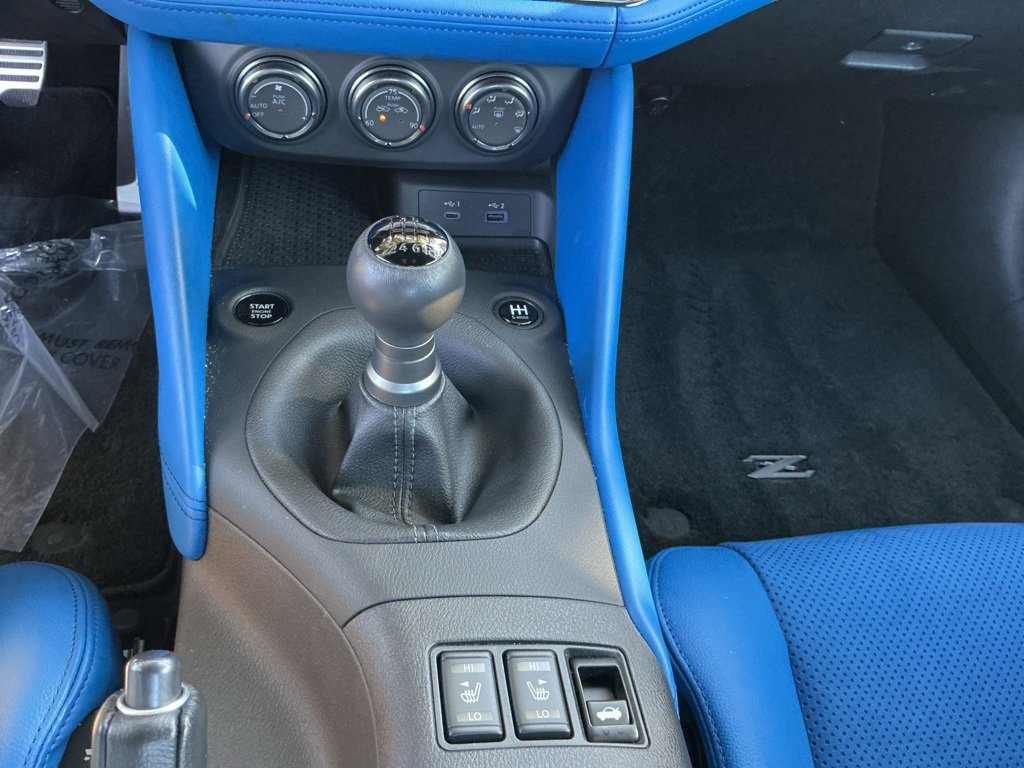 Used 2025 Nissan Z Performance w/ Floor Mat Package image 13