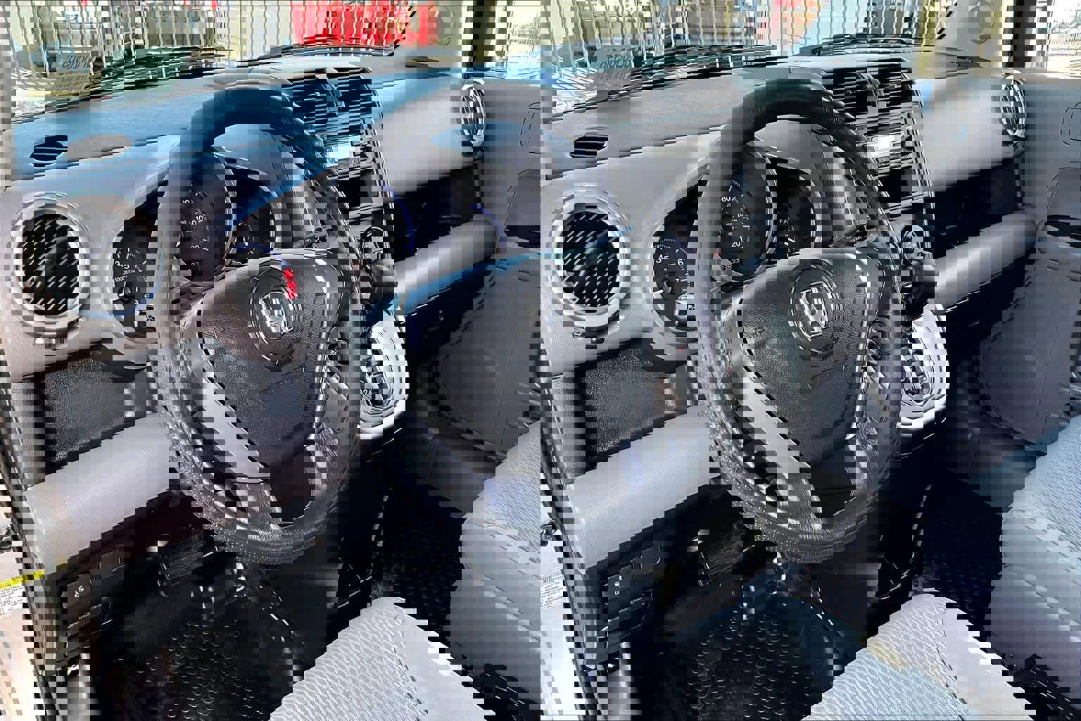 Used 2011 Honda Element LX image 17