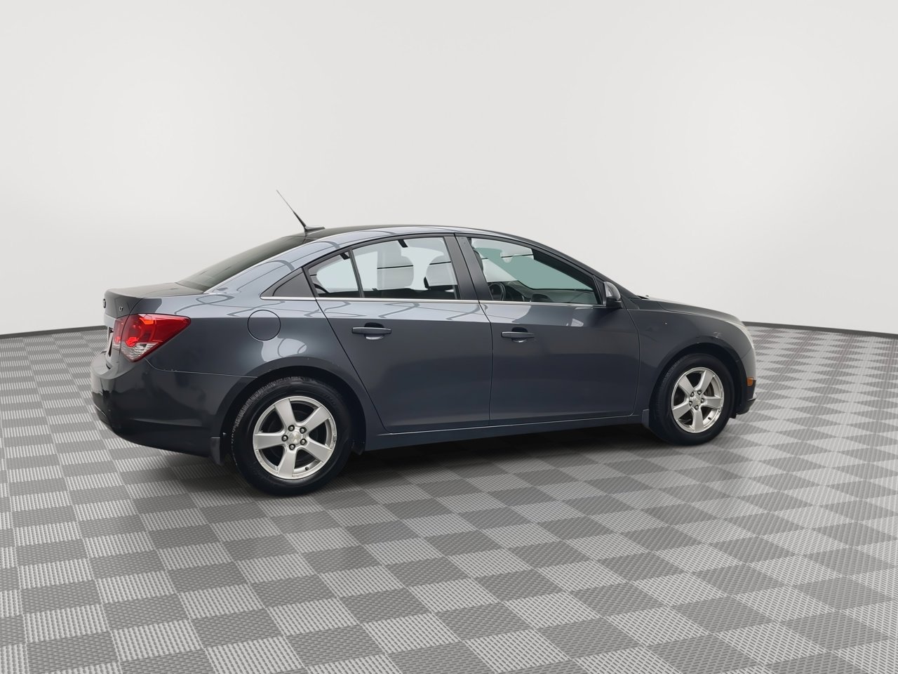 Used 2013 Chevrolet Cruze LT w/ Enhanced Safety Package FWD image 33