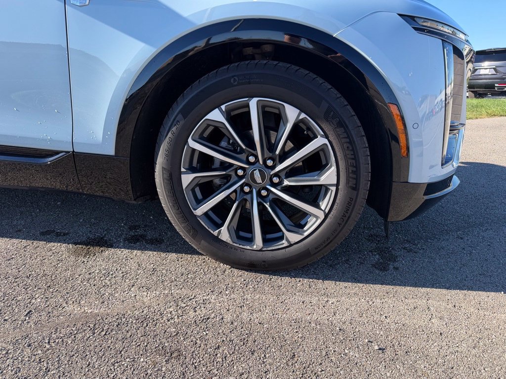 Certified 2024 Cadillac Lyriq Sport AWD/4WD image 17