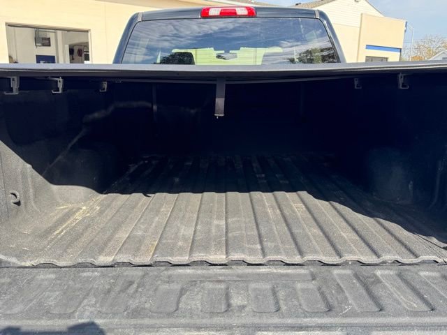 Used 2018 Chevrolet Silverado 1500 LT w/ All Star Edition image 28