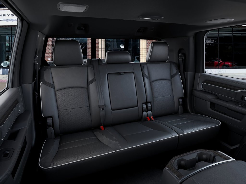 New 2026 RAM 3500 Laramie AWD/4WD image 15