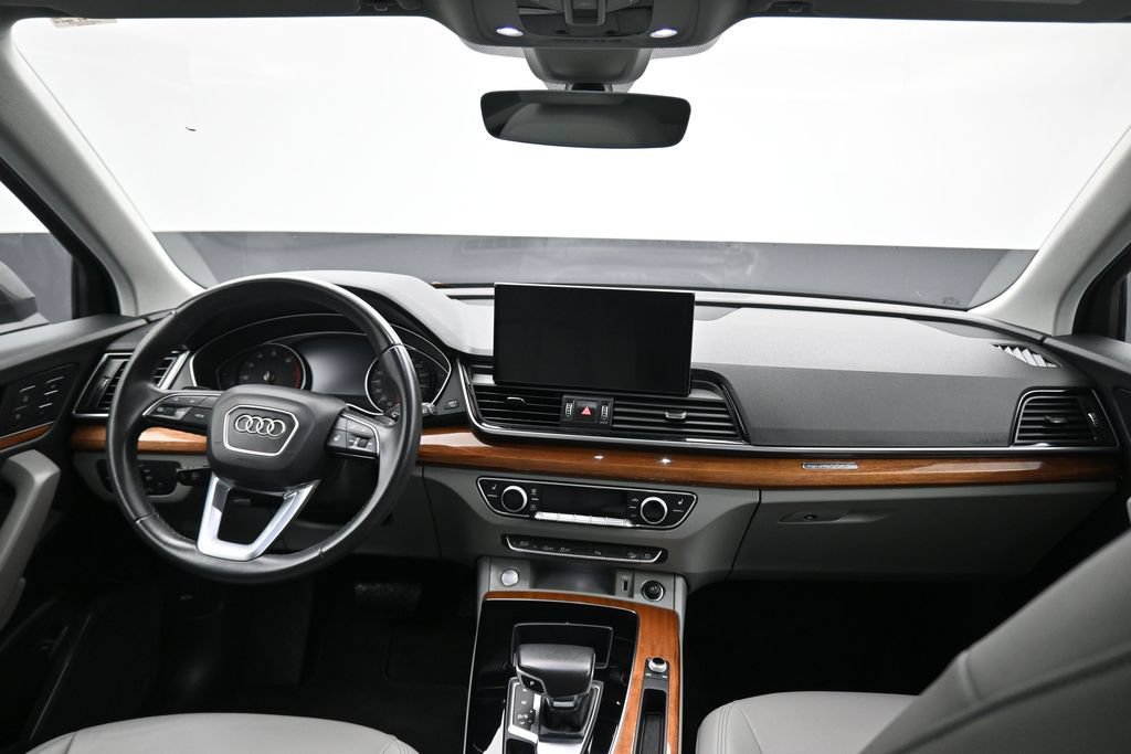 Used 2022 Audi Q5 2.0T Premium AWD/4WD image 41