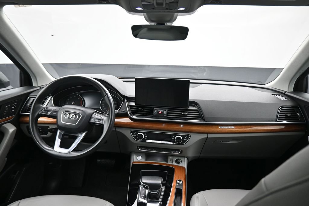 Used 2022 Audi Q5 2.0T Premium AWD/4WD image 41