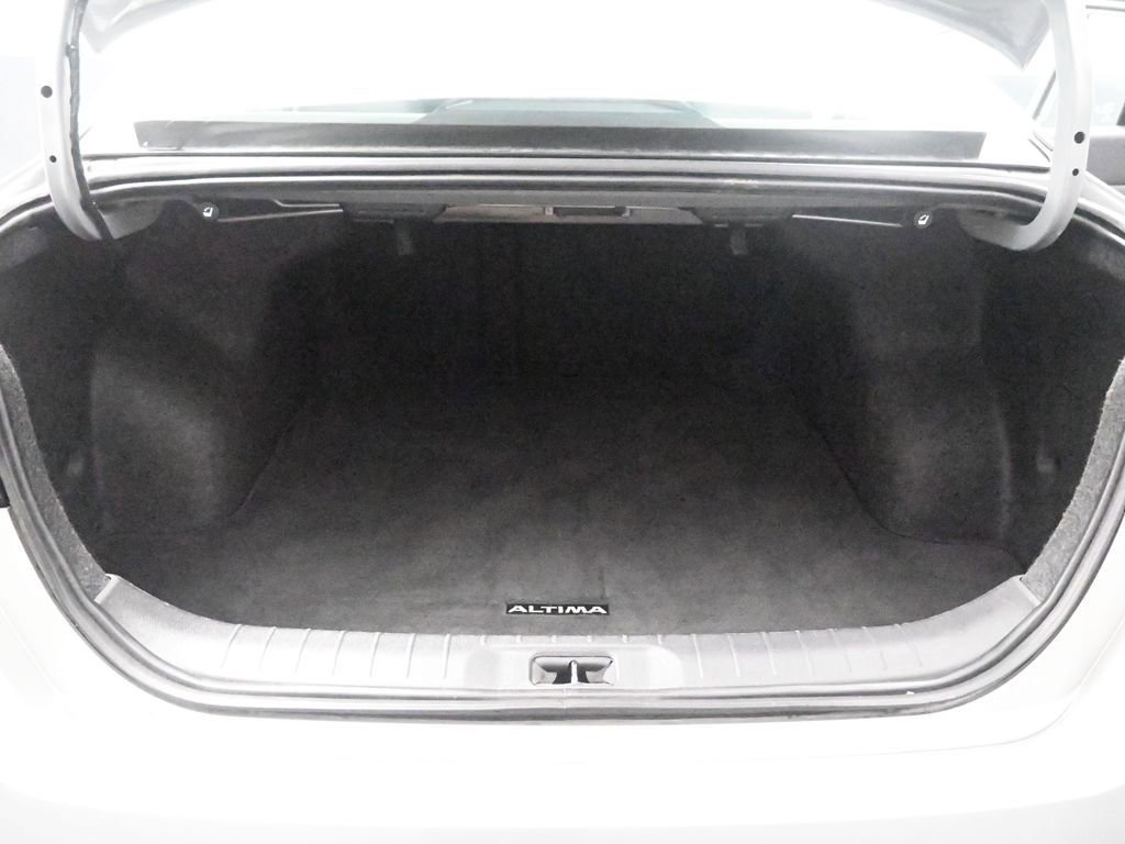 Used 2024 Nissan Altima 2.5 SV image 23