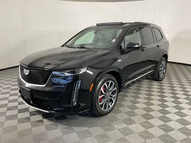 Certified 2025 Cadillac XT6 Sport w/ Technology Package AWD/4WD image 1
