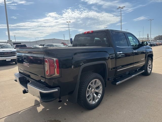 Used 2018 GMC Sierra 1500 SLT w/ SLT Premium Package image 3