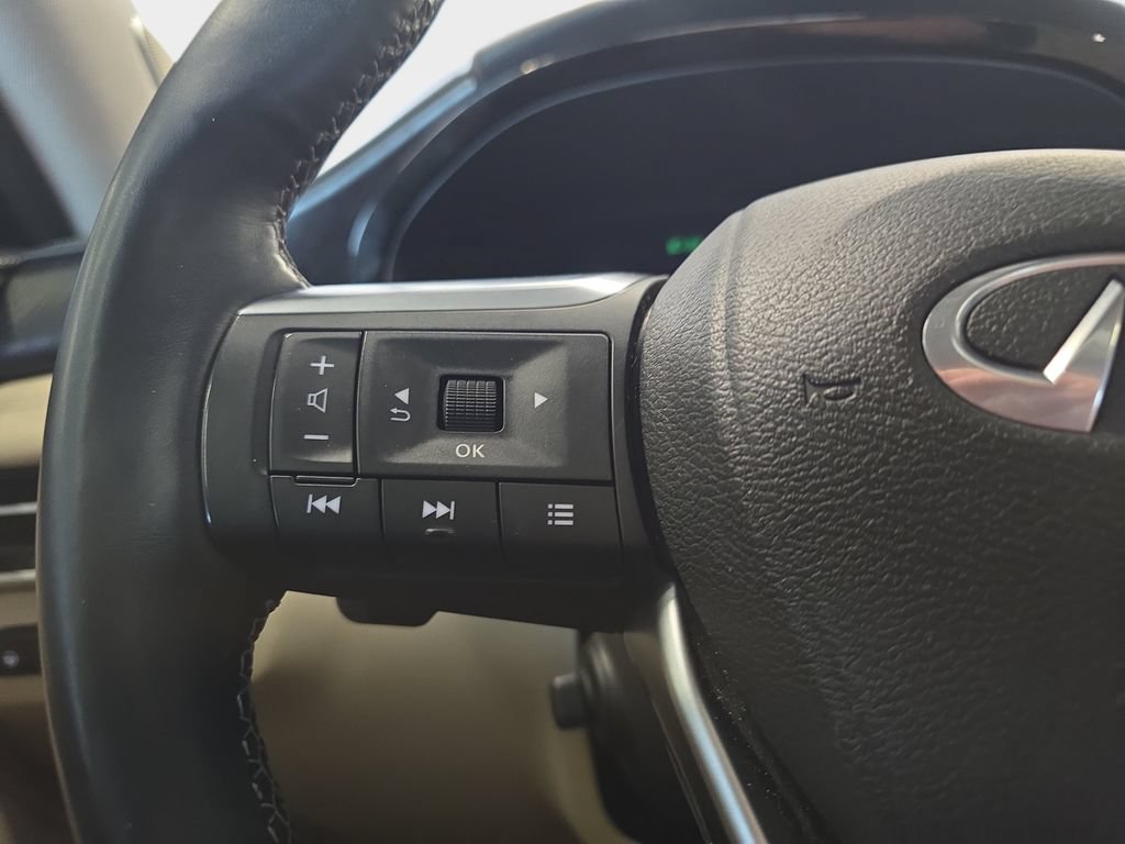 Used 2023 INFINITI QX60 Sensory w/ Cargo Package AWD/4WD image 21