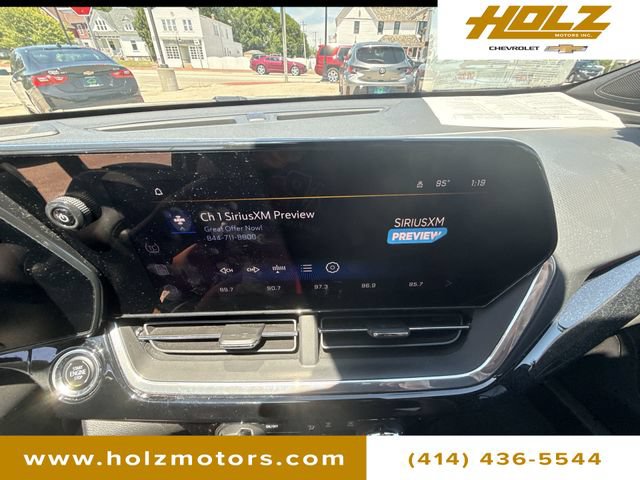 Certified 2024 Chevrolet Trax RS FWD image 13