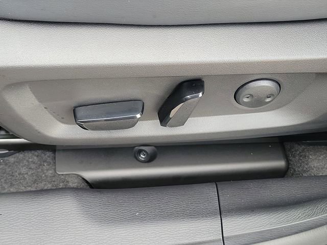 New 2026 Mitsubishi Outlander SE image 21